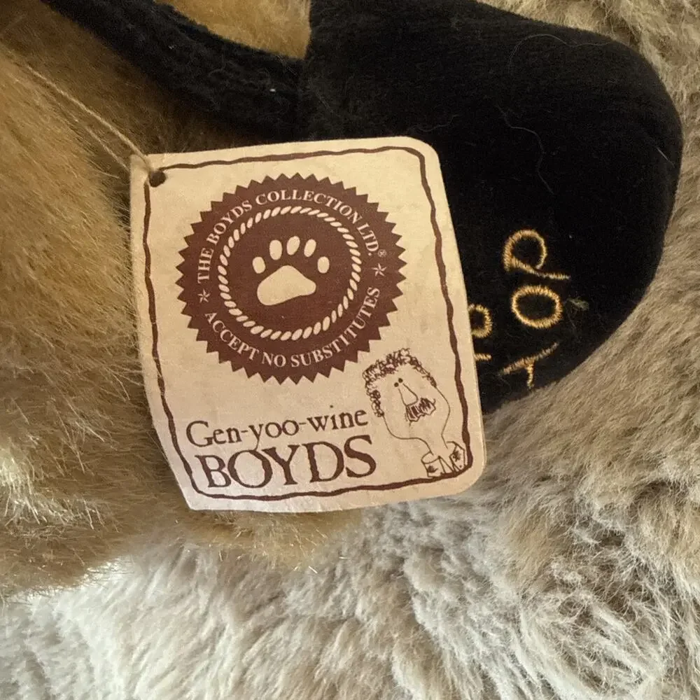 Boyds Bears Ivanna Spendalot #903401 8” Born to Shop Bear 2002 w/ Tags